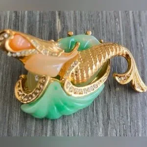 Hattie Carnegie | Jewelry | Vintage Unsigned Hattie Carnegie